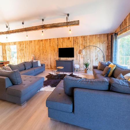 Lush Chalet Near Lake Of B Tgenbach Wirtzfeld Exterior foto